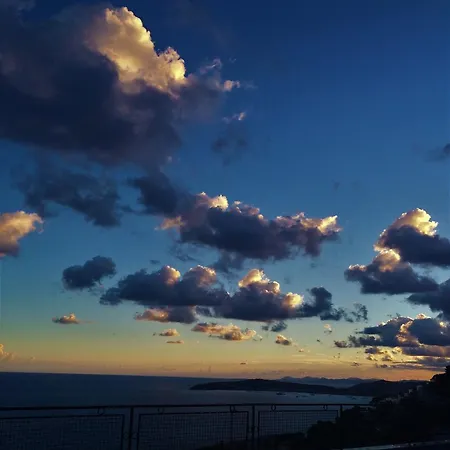 Skyline-monaco Border
