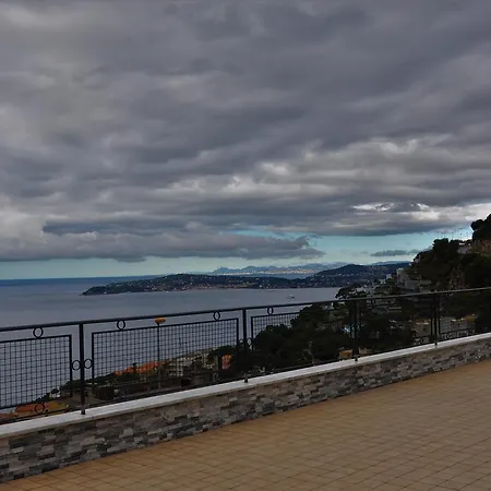 Skyline-monaco Border Кап-д'Ай