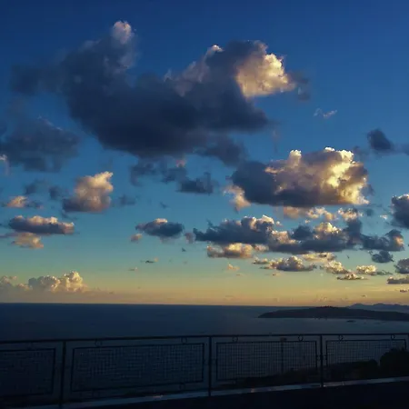 Skyline-monaco Border Кап-д'Ай